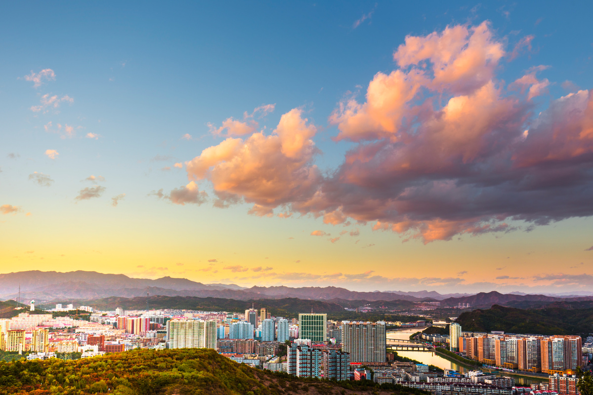 承德,历史悠久的美丽城市,领略其如画魅力